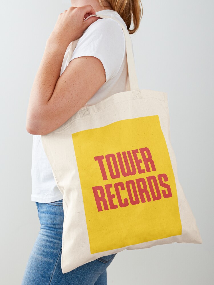 Women'S Fashion In The 1960S - โลโก้ของ Tower Records (พื้นหลังสีเหลือง) (1960s -