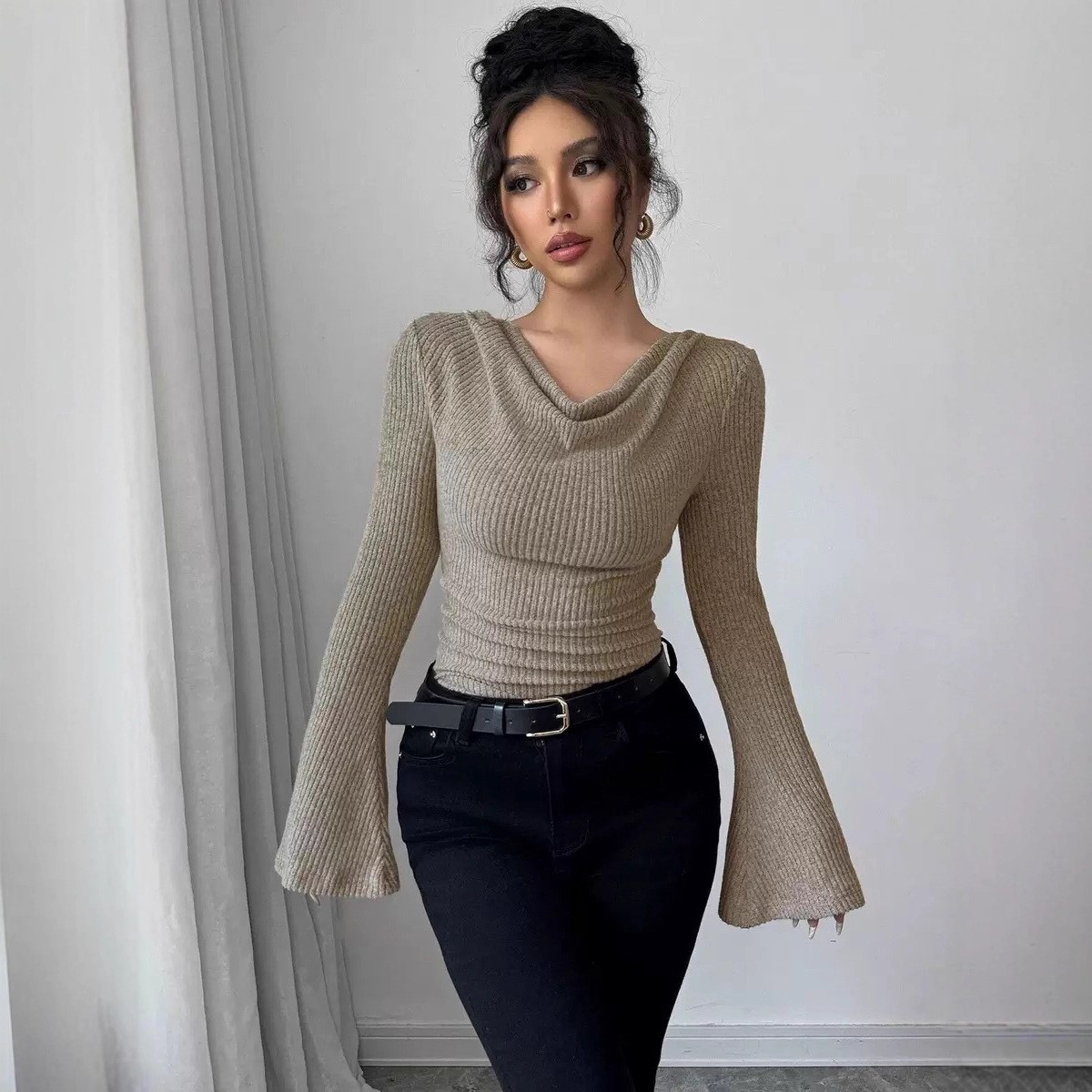เสื้อผู้หญิงแขนยาว สีพื้น เสื้ - Off Shoulder Top บทวิจารณ์และราคา