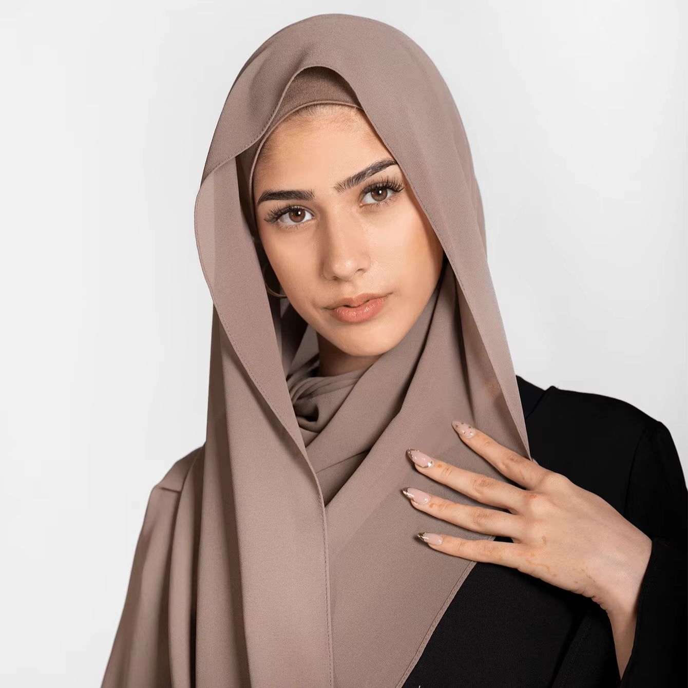 ชุดฮิญาบผ้าชีฟองพร้อมหมวกคลุมผ - Women Fashion Wear บทวิจารณ์และราคา