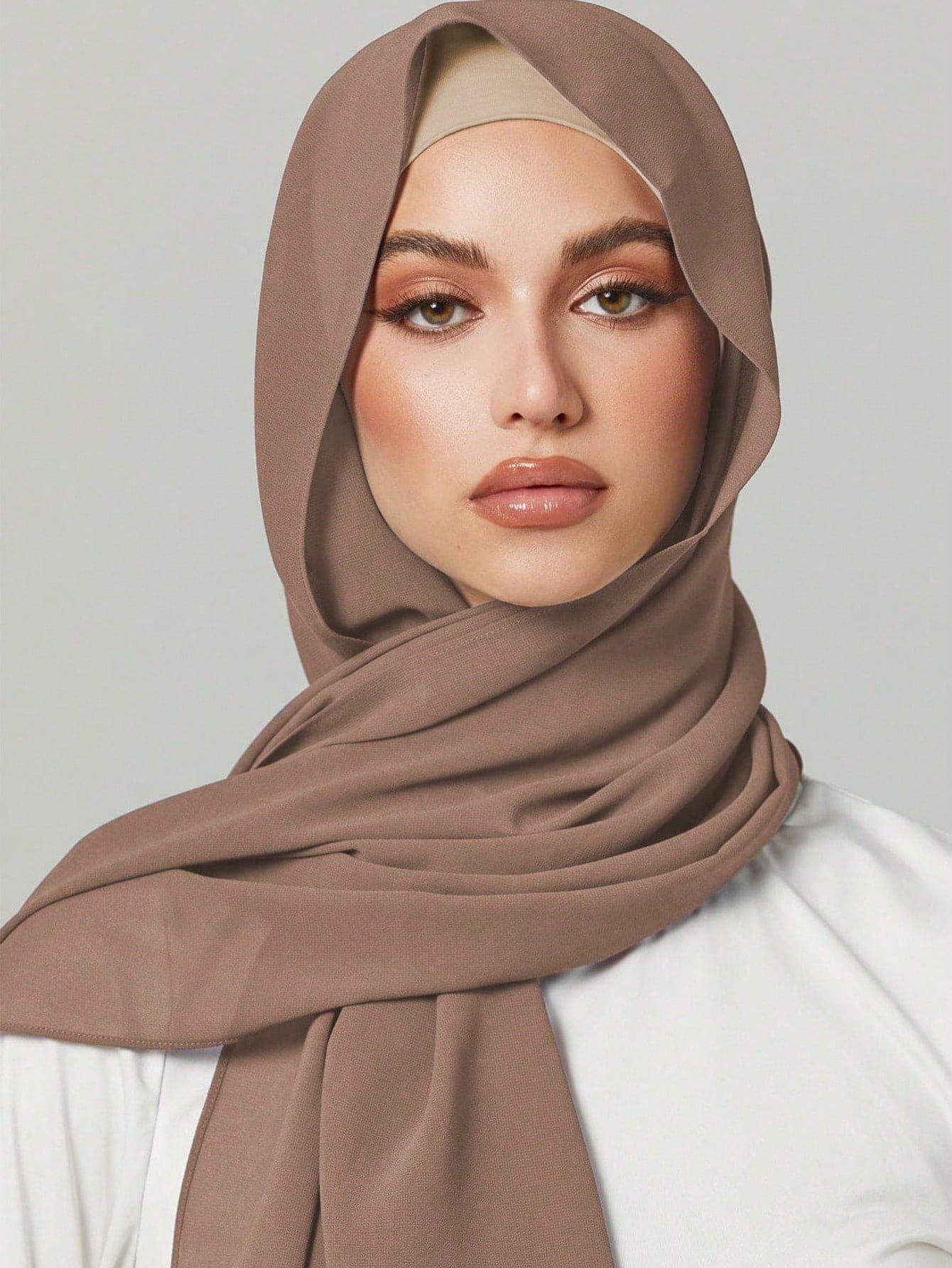 ชุดฮิญาบผ้าชีฟองพร้อมหมวกคลุมผ - Women Fashion Wear บทวิจารณ์และราคา