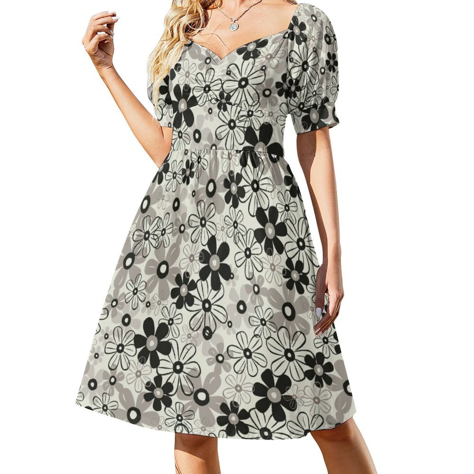 ชุดเดรสลายดอกไม้สปริงอินอะซ็อค - Smocked Dress Women บทวิจารณ์และราคา