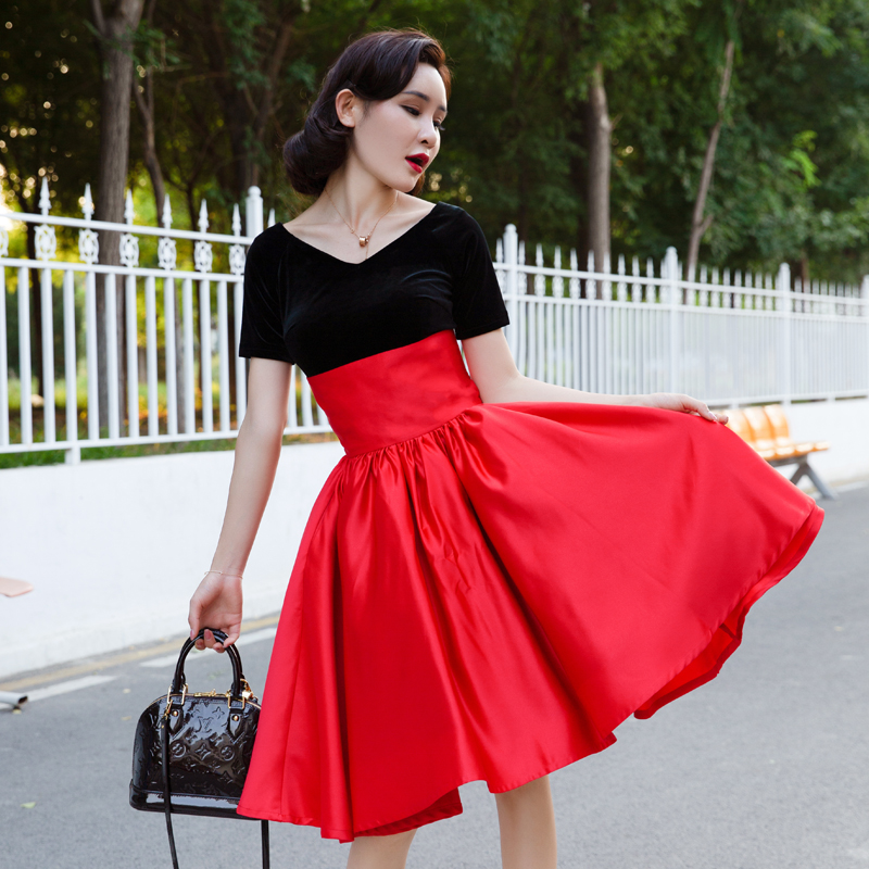 Elegant Audrey Hepburn 1960s ส - Women'S Fashion In The 1960S บทวิจารณ์และราคา