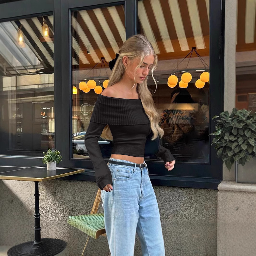 เสื้อครอปแขนยาวเปิดไหล่สไตล์สต - Off Shoulder Top บทวิจารณ์และราคา